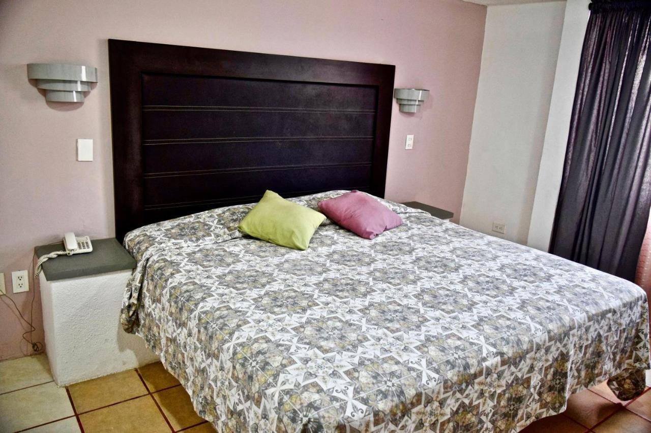 Hotel Posada Centenario Ixmiquilpan Exteriör bild